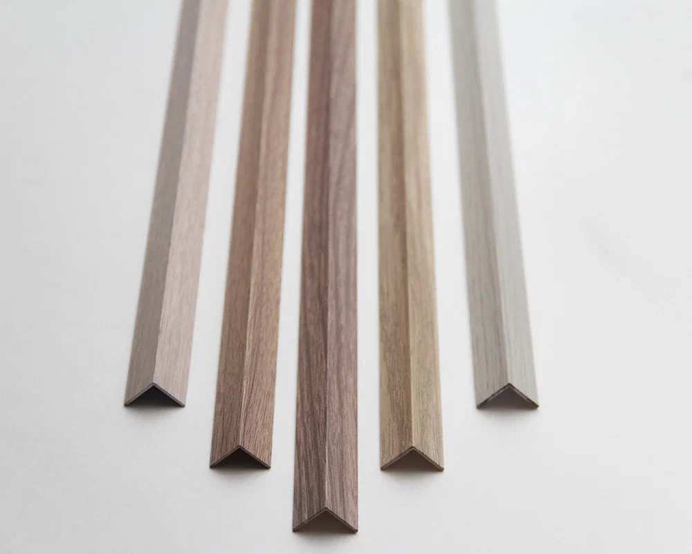 Угол декоративный 10х10 Уп 01-27.2700.589 Клен беленый