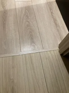 Алюминиевый  ламинированный профиль ПТ-30 (T30B165-30G16) дуб беленый 2,7 м.