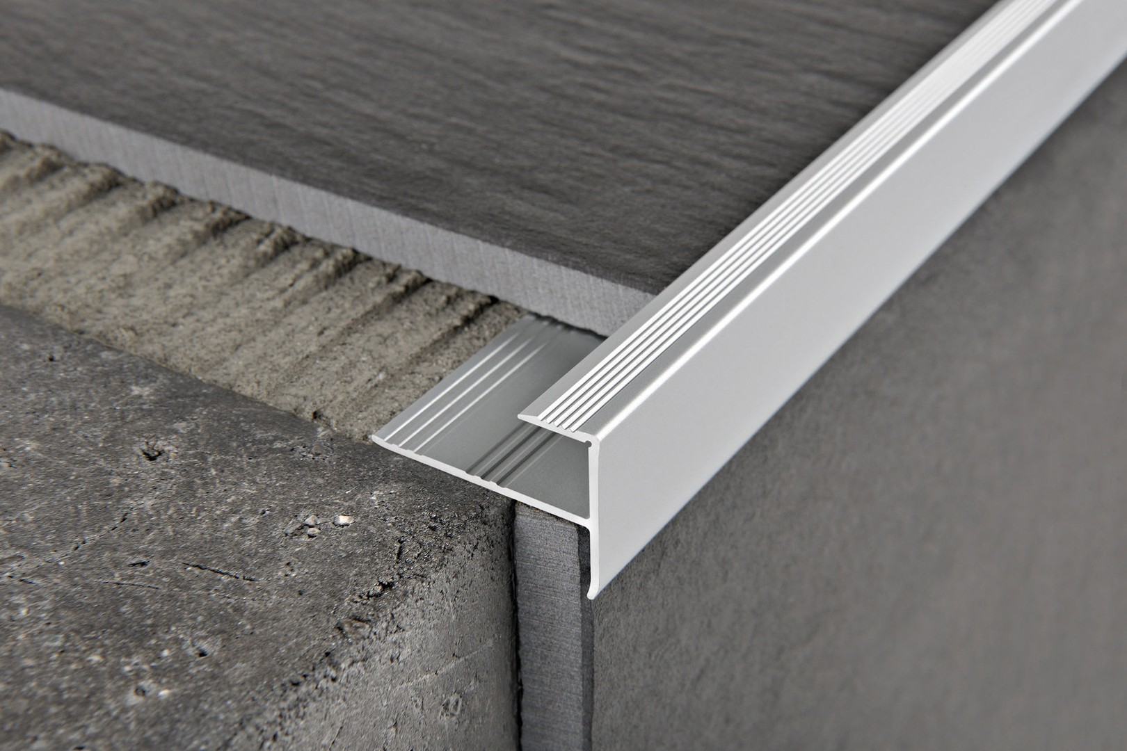 Профиль окантовочный Волшебная палочка MSPK 13.2700.01L 10мм 2,7м Серебро люкс