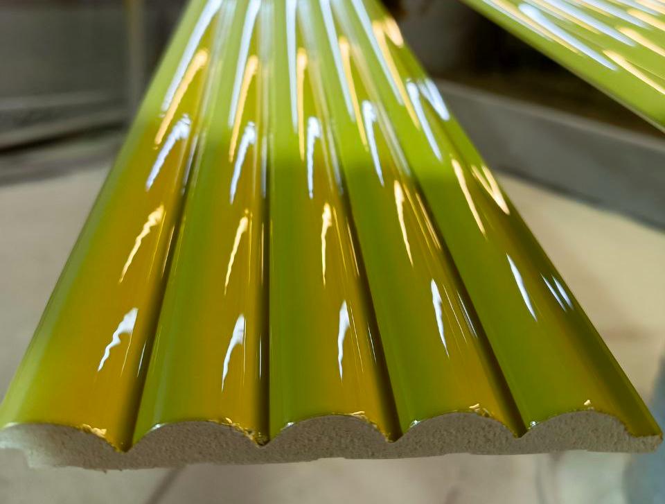 Стеновая панель HI WOOD белая. LV137 NP HI WOOD 120,0мм х 12,0мм х 2,7м. Окраска включена в стоимость