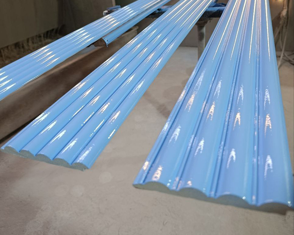 Стеновая панель HI WOOD белая. LV135 NP HI WOOD 120,0мм х 12,0мм х 2,7м. Окраска включена в стоимость