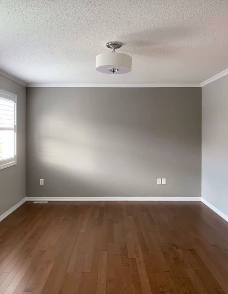 Карниз из полистирола высокой плотности HI WOOD A35 25мм х 25мм х 2,0м. Окраска включена в стоимость