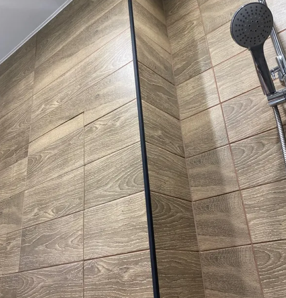 Угол декоративный 30х30 Уп 12-27.2700.515 Черный