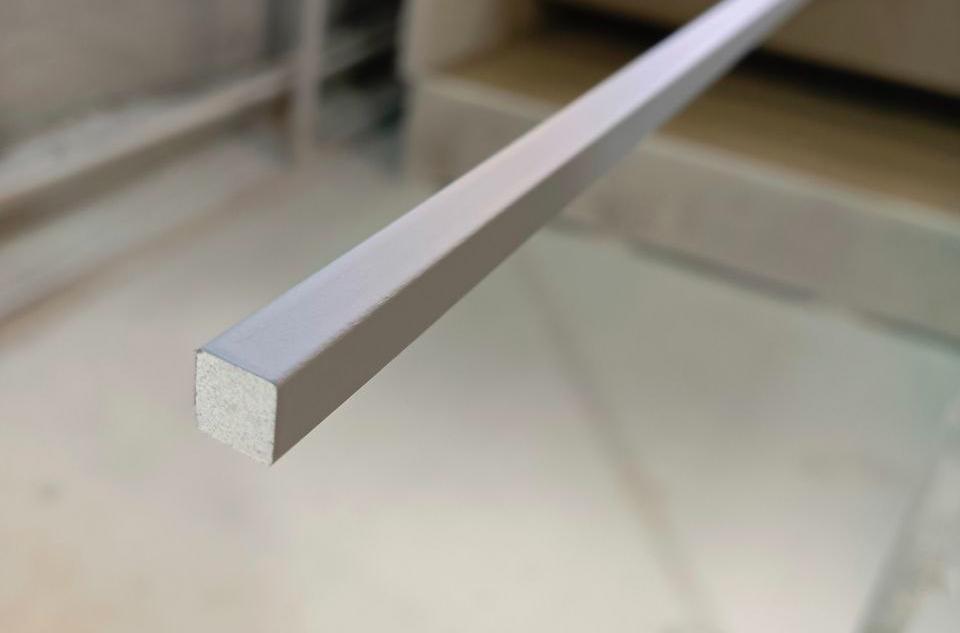 Молдинг из полистирола высокой плотности HI WOOD D50V1 50мм х 23.3мм х 2,0м. Покраска под заказ