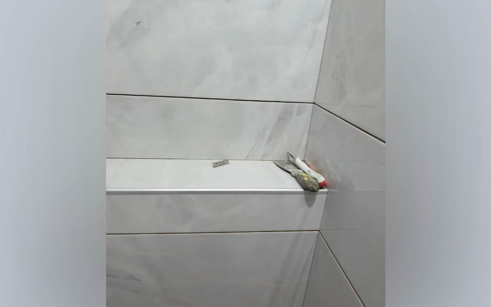 Профиль окантовочный ПК 13-10НСЗ(304).2700.010 2,7 м Графит