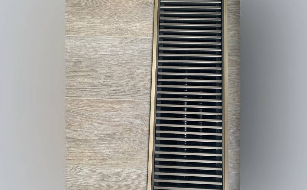 PVL74-05 Угол латунь Антик медь светлая 20х20мм 2.7м