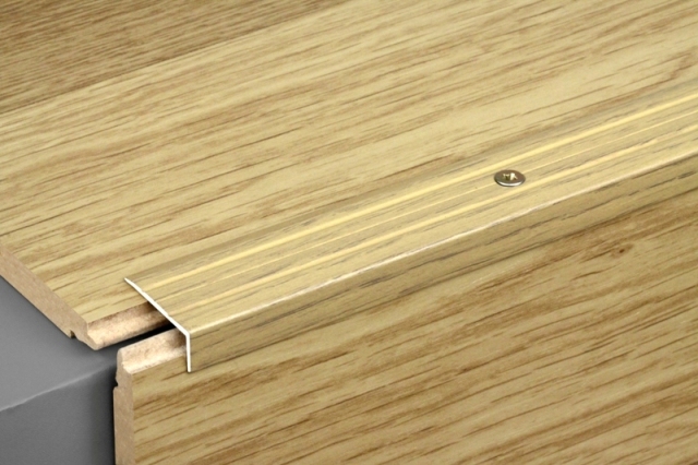 Порог угловой ПУ 01.1800.15 Черный