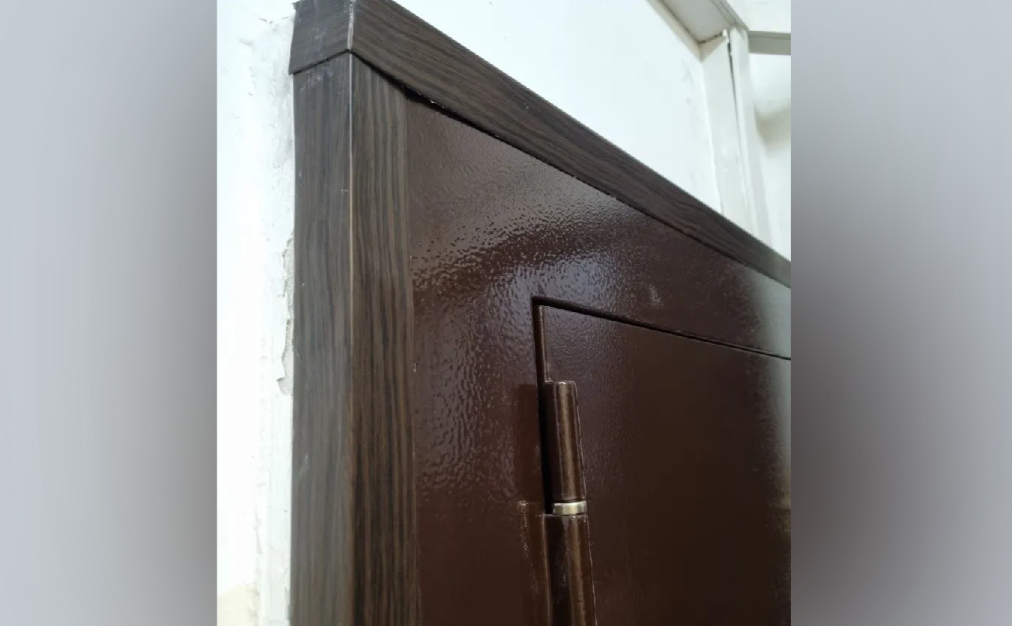 Угол декоративный 30х30 Уп 12-27.2700.594 Венге