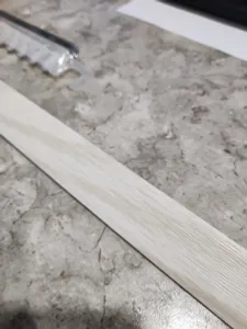 Алюминиевый  ламинированный профиль ПТ-30 (TMB294-3W) дуб антик 2,7 м.