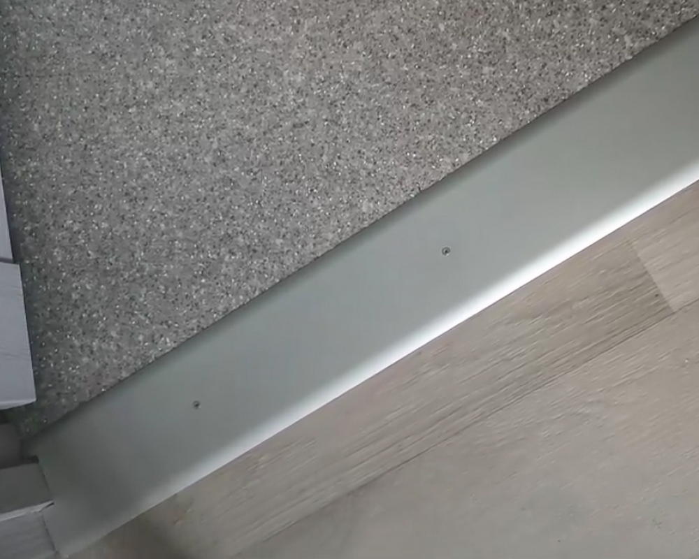 Порог одноуровневый ПС 05.1800.02л Золото