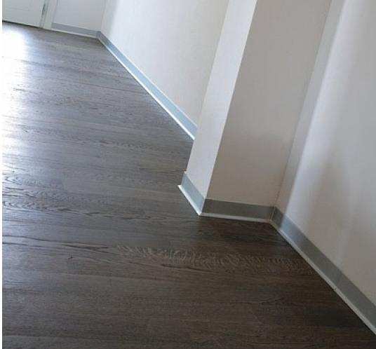 Плинтус алюминиевый 80 мм ПЛ-80 серебро/мат муар 3м.