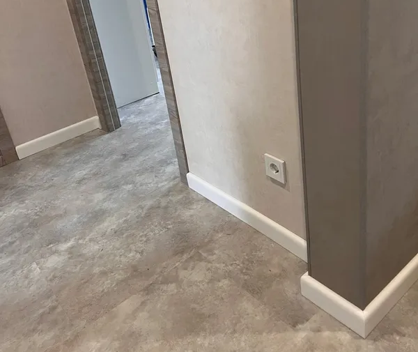 Угол декоративный Уп 05-27.2700.559 (20х10 мм)