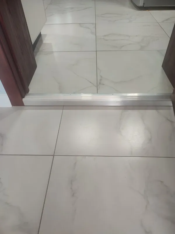 Порог угловой ПУ 02.900.15 Черный