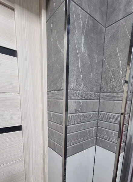 Угол декоративный 20х10 Уп 05-27.2700.501л. Алюминий