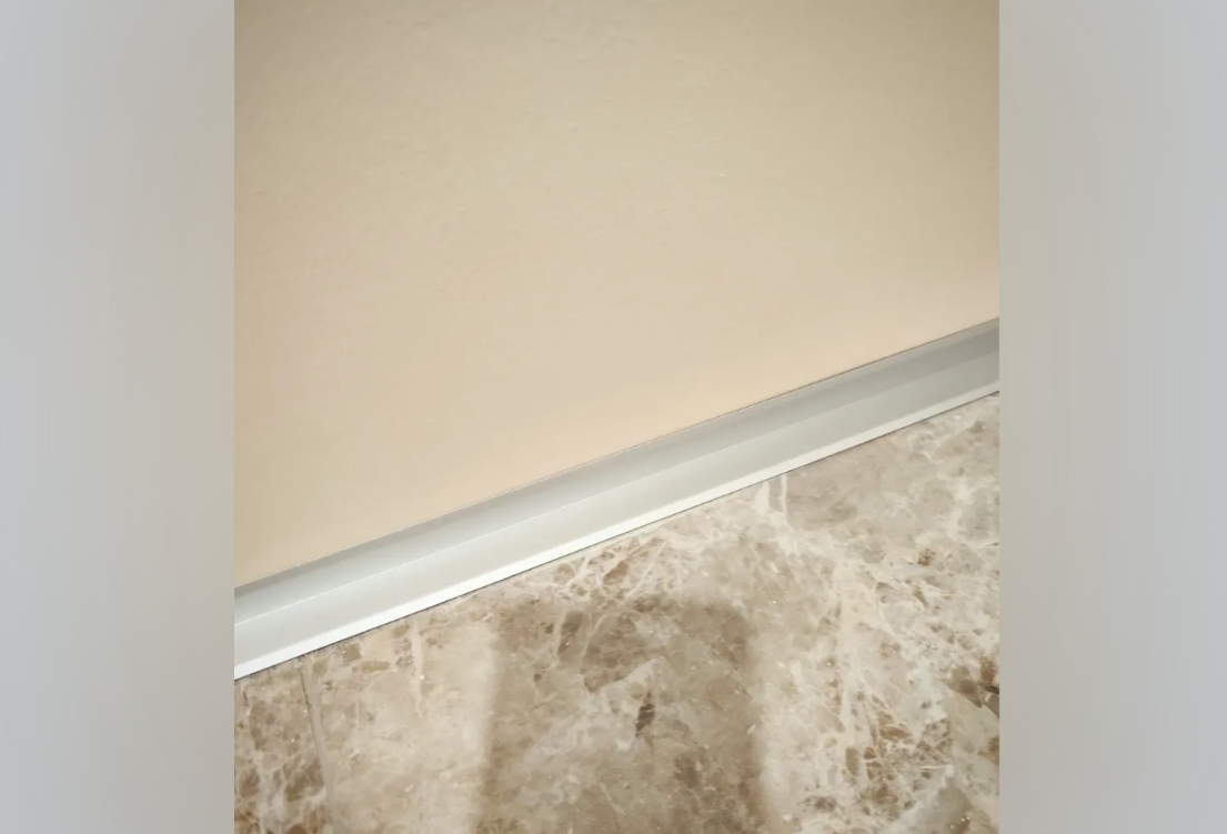 УВО 18-27.2700.R135 20*20 Дуб лионский