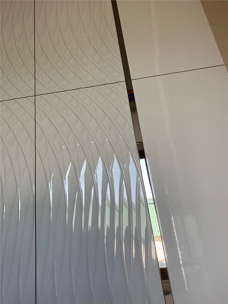 Профиль окантовочный Волшебная палочка MSPK 01.2700.01L 10мм 2,7м Серебро Люкс