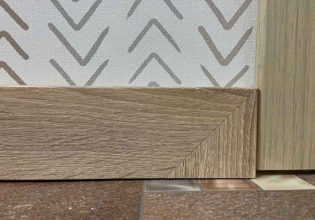 Плинтус ПВХ Рико Концепт 80мм 2,2м. 80013