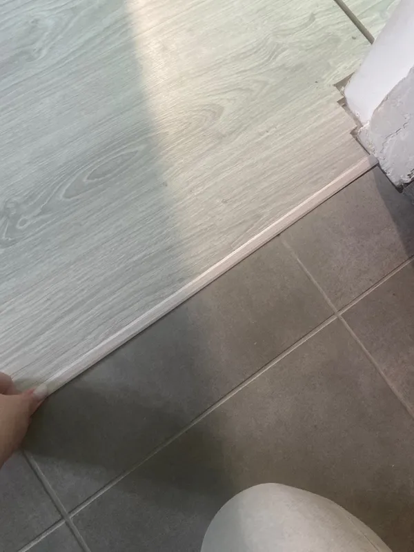 Алюминиевый  ламинированный профиль ПТ-30 (T30B165-30G16) дуб беленый 2,7 м.