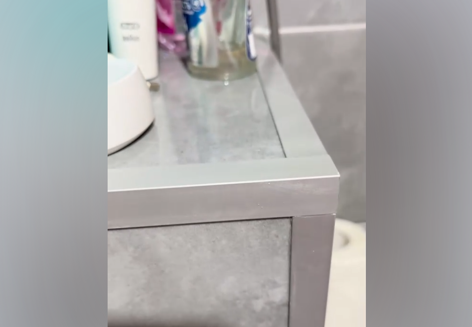 Профиль угловой ПУ 13-10НС.2700.001 Матовый