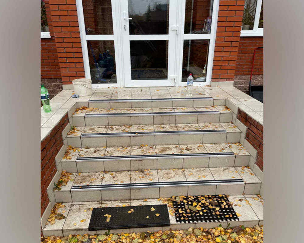 Порог одноуровневый ПС 08.1800.001ч Без покрытия