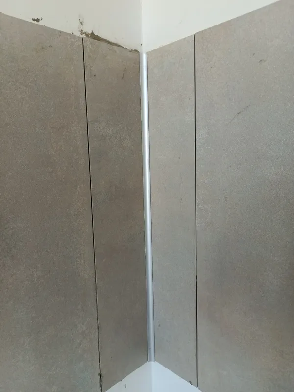 Профиль окантовочный ПК 06-1.2700.02лп Золото глянец