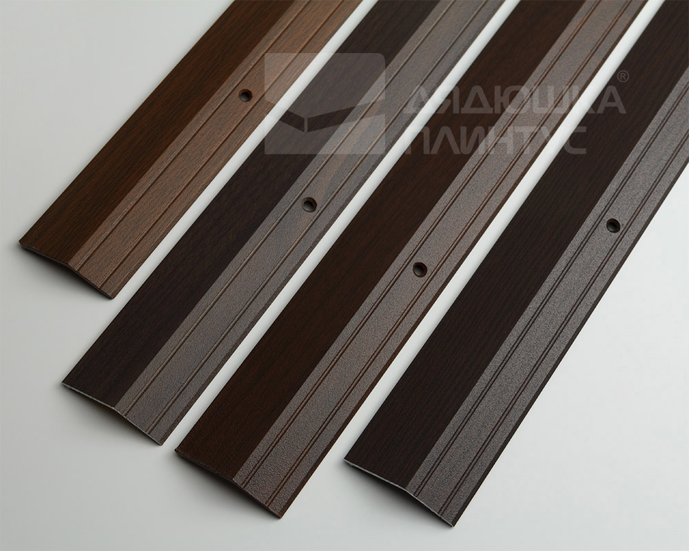 Порог разноуровневый ПР 04.900.02л Золото