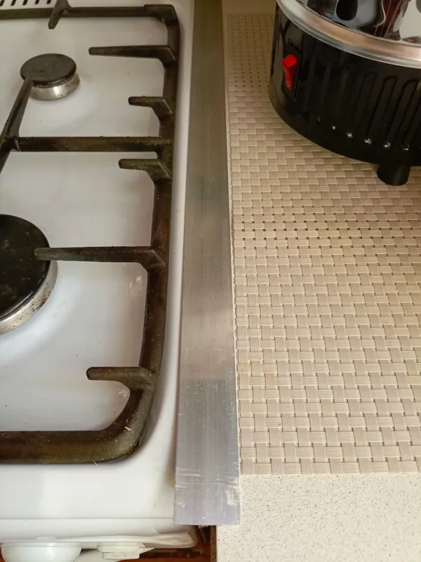 Тавр 30*20 мм Тп 06.2000.504л Бронза. Цена за 5 штук.