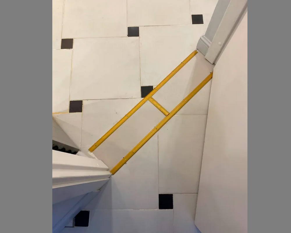 Порог одноуровневый ПС 03.2700.202л Золото