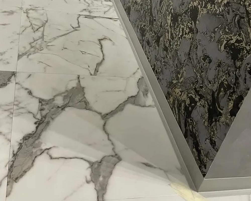 Плинтус ПВХ гибкий Flex 24 м. Серый