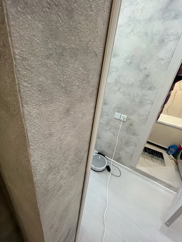 Угол из полистирола высокой плотности HI WOOD C20V1 20мм х 20мм х 2,0м.