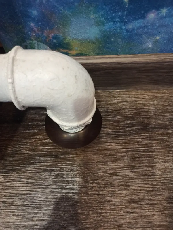 Розетка для труб D22 M109