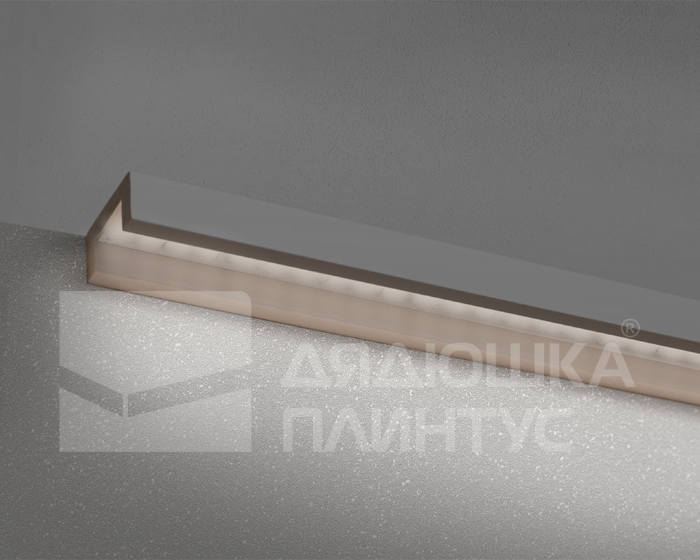 Молдинг из полистирола высокой плотности HI WOOD LB40 40мм х 20мм х 2,0м. Покраска под заказ