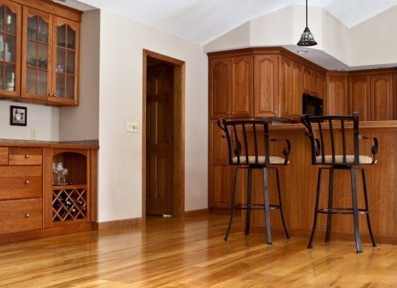 Плинтус ПВХ Волшебная палочка 58мм 2,2м 5808