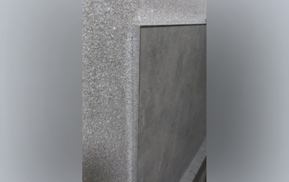 Профиль окантовочный Genesis ESA 100.425 10 х 2500 мм Песочный камень