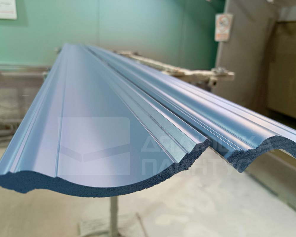 Карниз потолочный из полистирола высокой плотности NMC WT14 75*50*2000. Окраска включена в стоимость