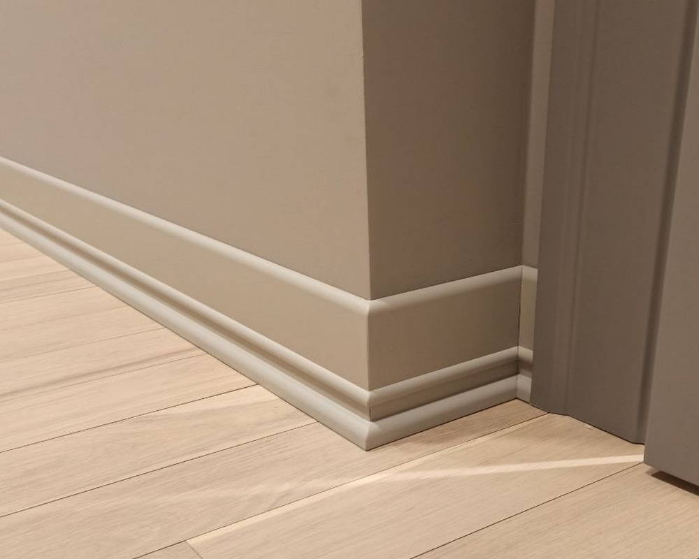 Плинтус из полистирола высокой плотности NMC Wallstyl FD21 Белый