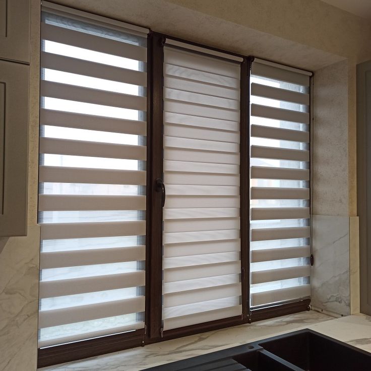 Роллета день/ночь КАНЗАС УЮТ 67*160 Светло-серый