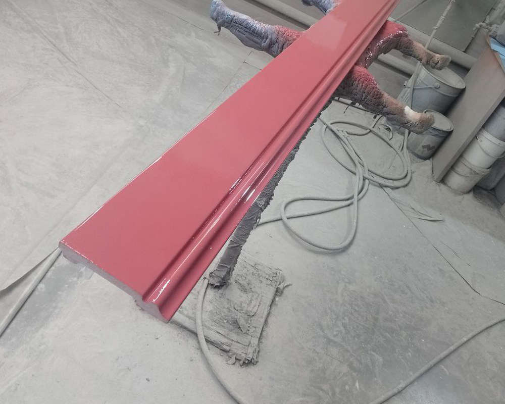 Плинтус полистирол Волшебная Палочка  MSPOL 110 120*15*2000 Окраска включена в стоимость