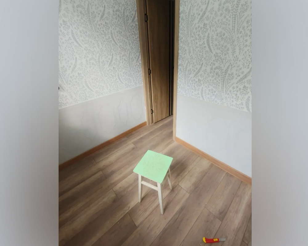 Плинтус со съемной панелью ПВХ Деконика ИДЕАЛ 55мм 2,2м. 211 Дуб рустик