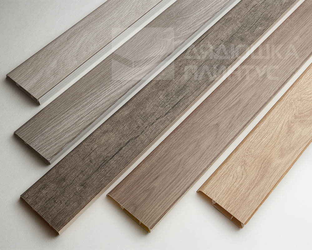 Плинтус ПВХ Salag Lima 72мм 2,5м LY0006 Дуб Чёрный