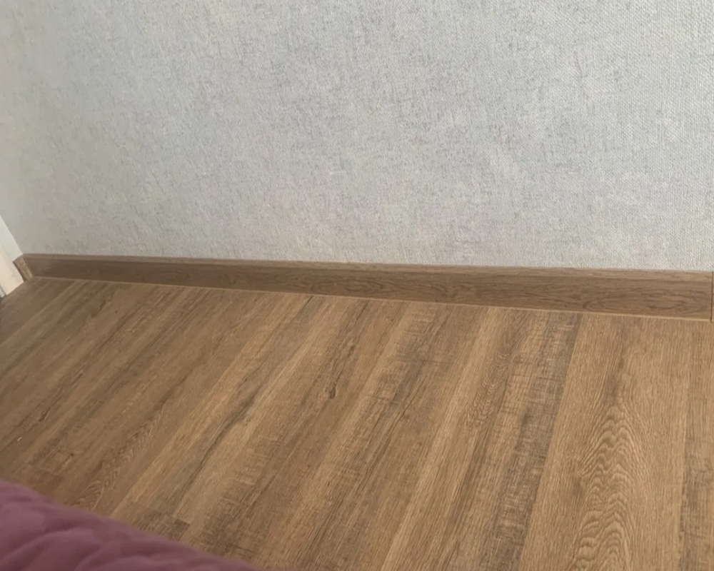 Плинтус ПВХ Salag Lima 72мм 2,5м LY0001 Дуб Сканди