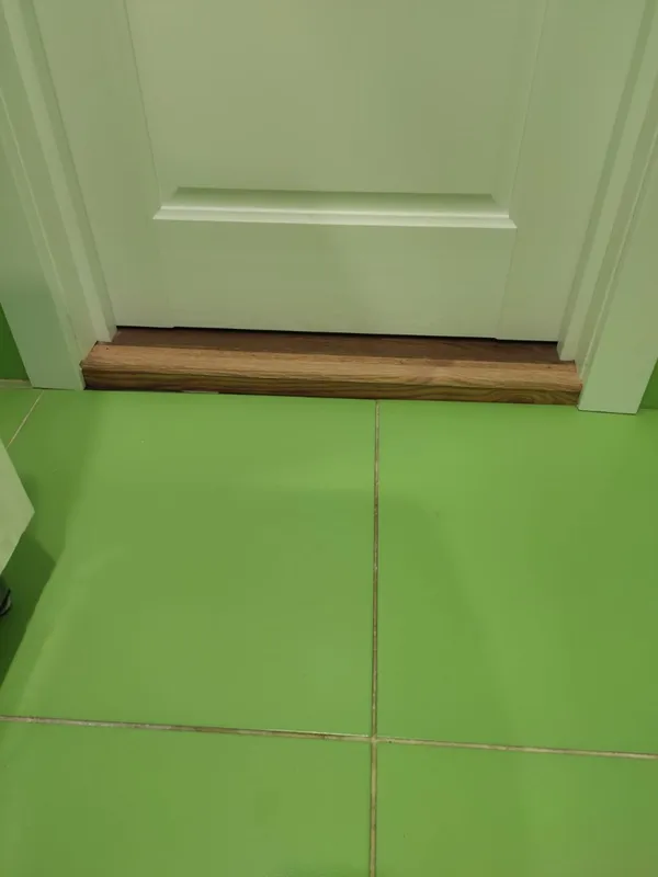 Порог угловой ПУ 02.2700.242л Шампань