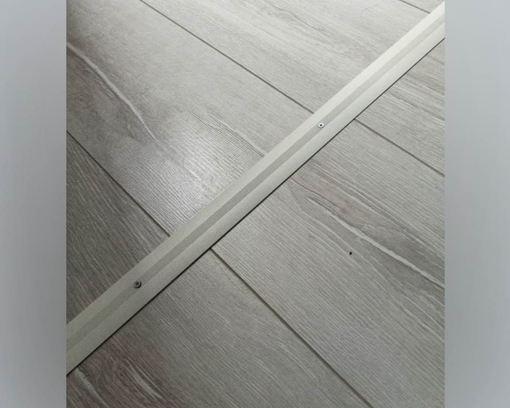 Порог одноуровневый ПС 04.900.042л Шампань