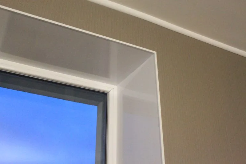 Угол ПВХ 40*40*2,7 м Белый