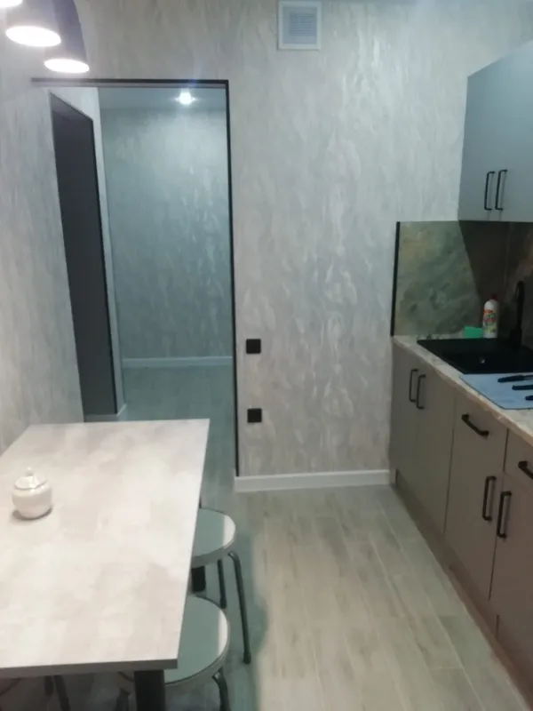 Угол наружный алюминиевый УО 01-27.2700.056