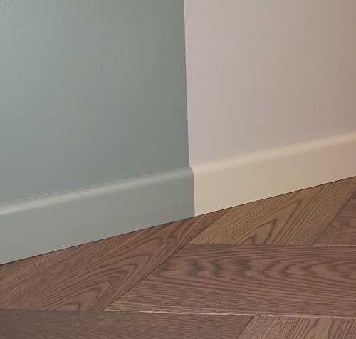 Плинтус МДФ Волшебная палочка 81402 81мм 2,4м.  Окрашенная. NCS 5010G10Y