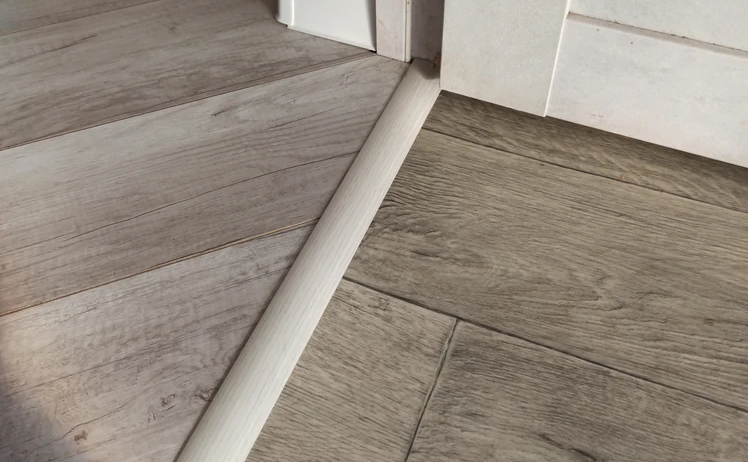 Порог разноуровневый ПР 06.900.105 Дуб арктик