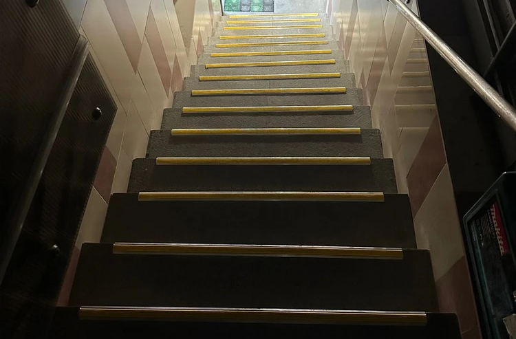 ПВХ-вставка ВПУ 70.2700.423 Желтый