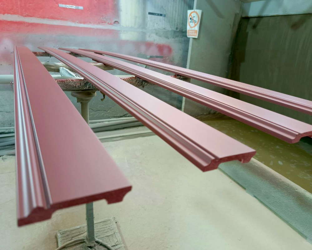 Плинтус NMC FO1 Wallstyl 120*15*2000. Окраска включена в стоимость