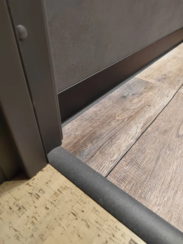 Порог разноуровневый ПР 06.1800.105 Дуб арктик